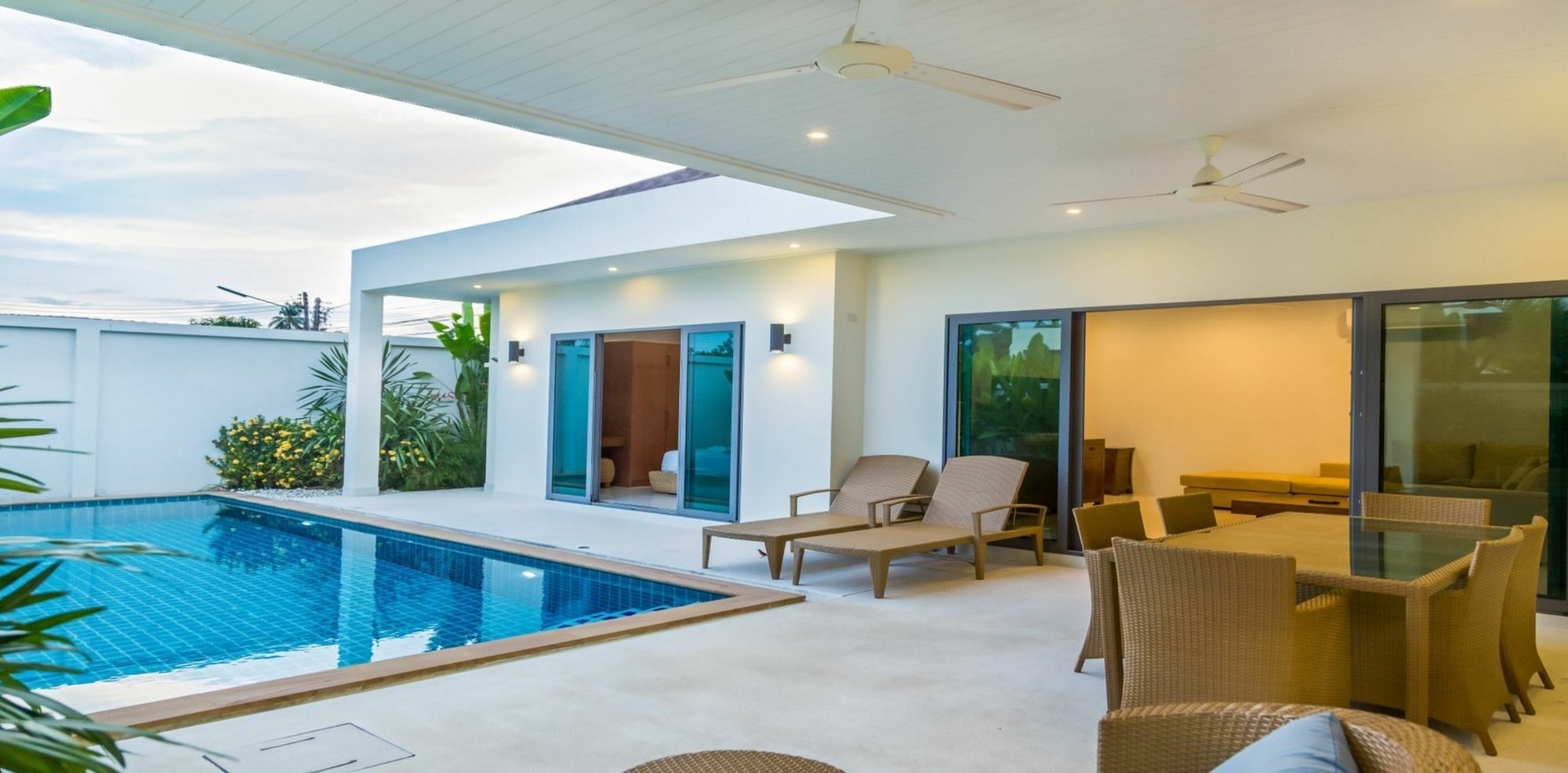 Villa By Fullrooms Phuket *