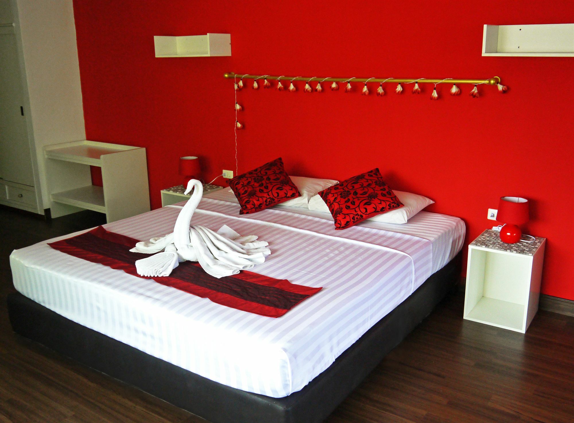 Sweet Hotel Surin Beach (Phuket)