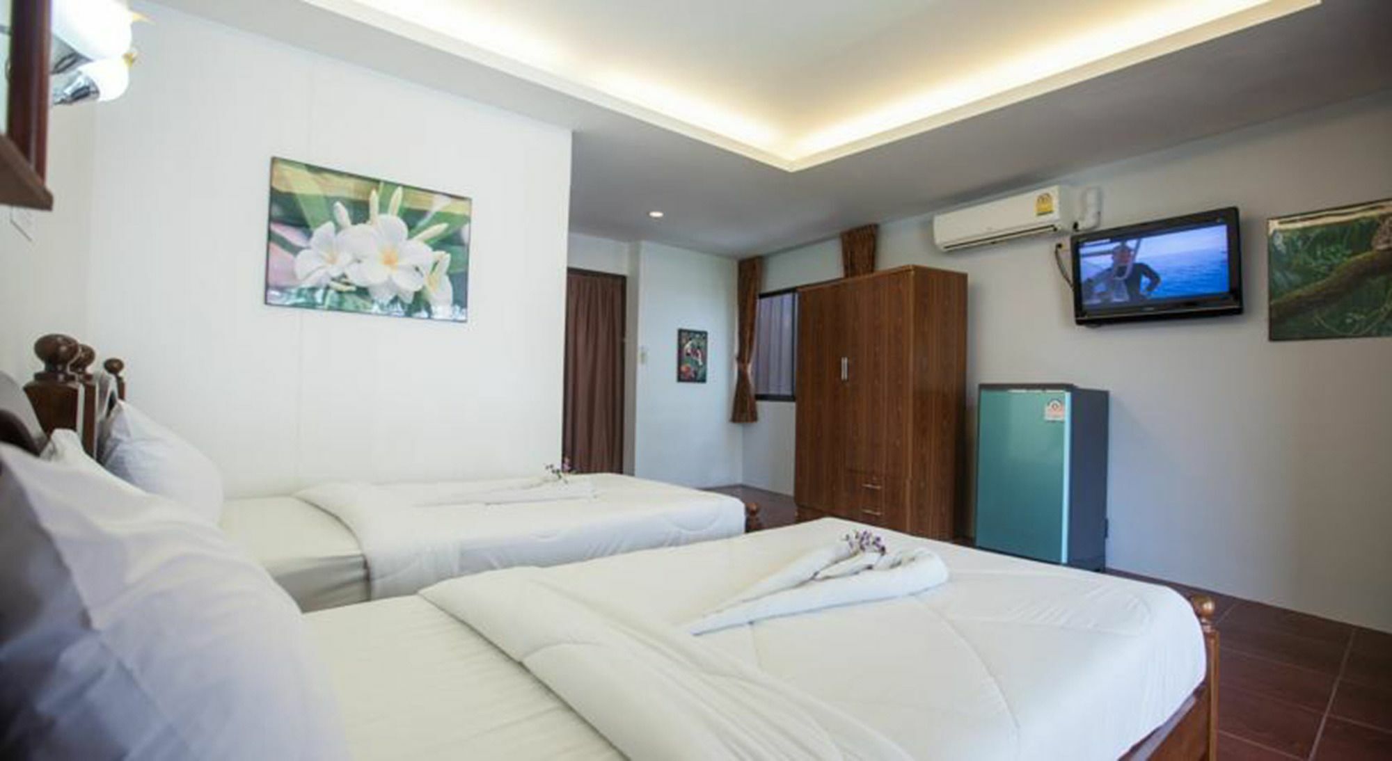 Twin Place At Guest house Kamala Beach