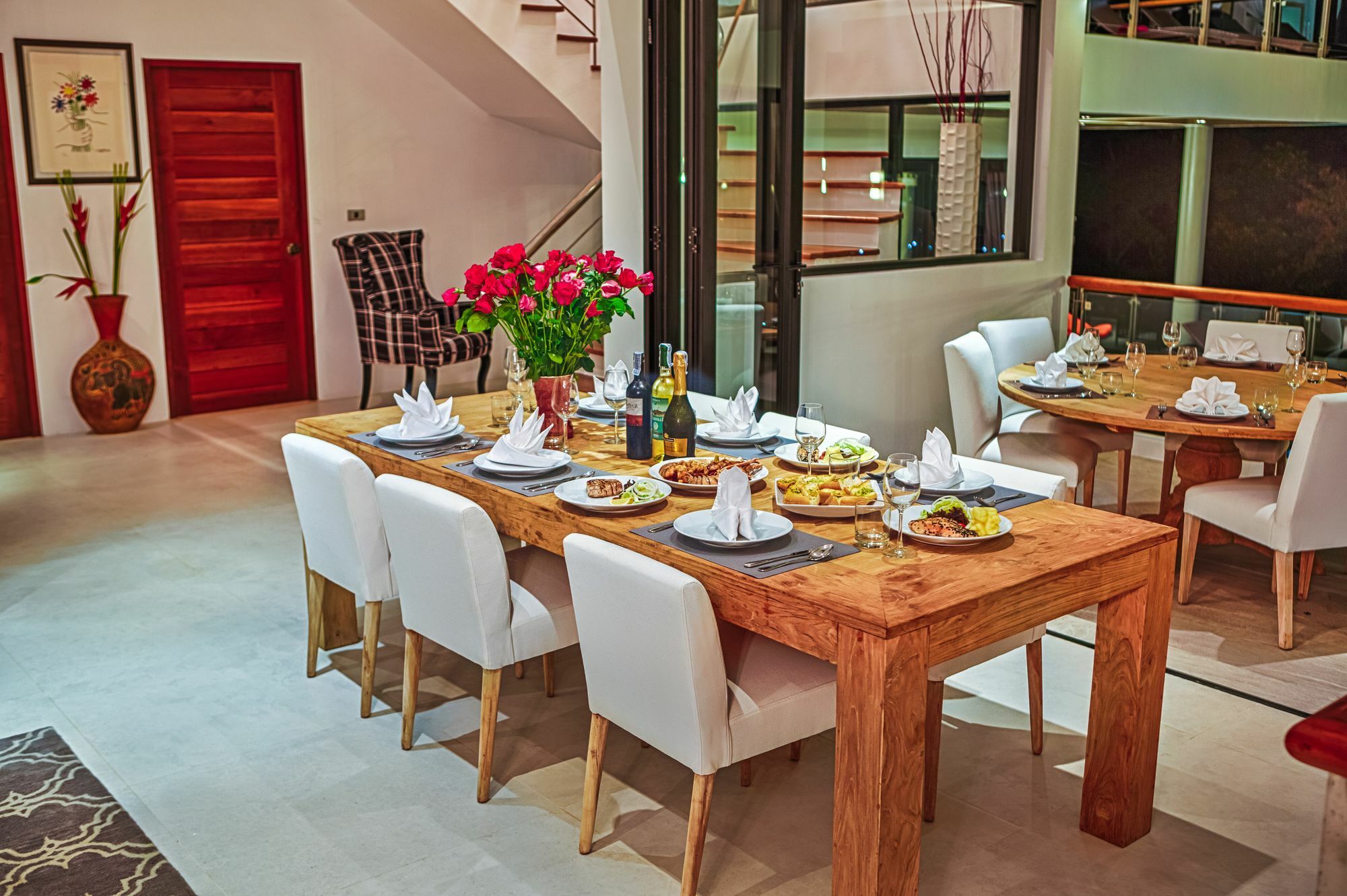 Fully Serviced Grand Luxury Time Phuket *
