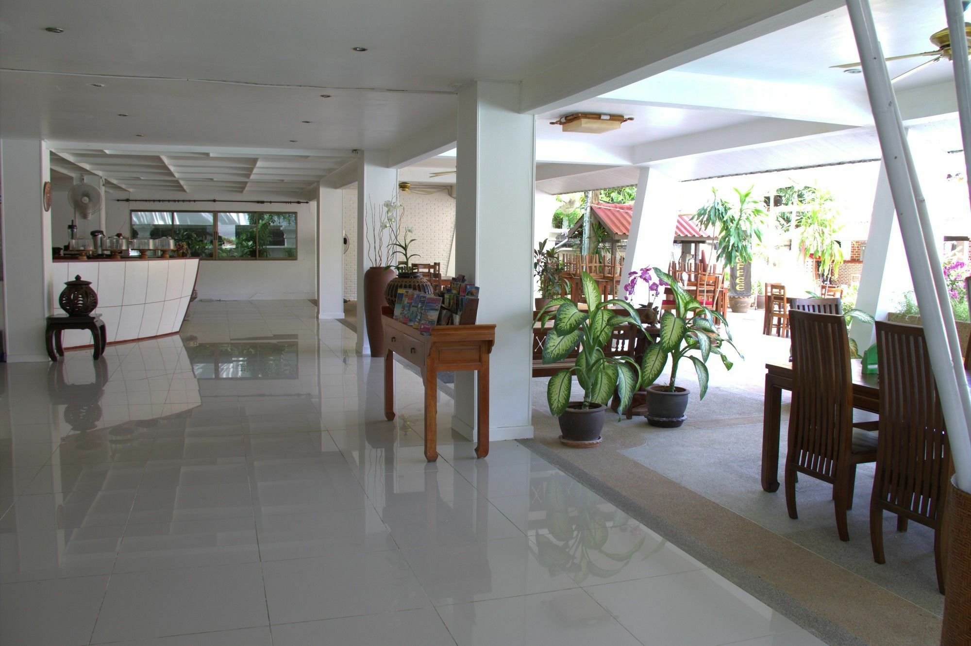 Sweet Surin Beach (Phuket)