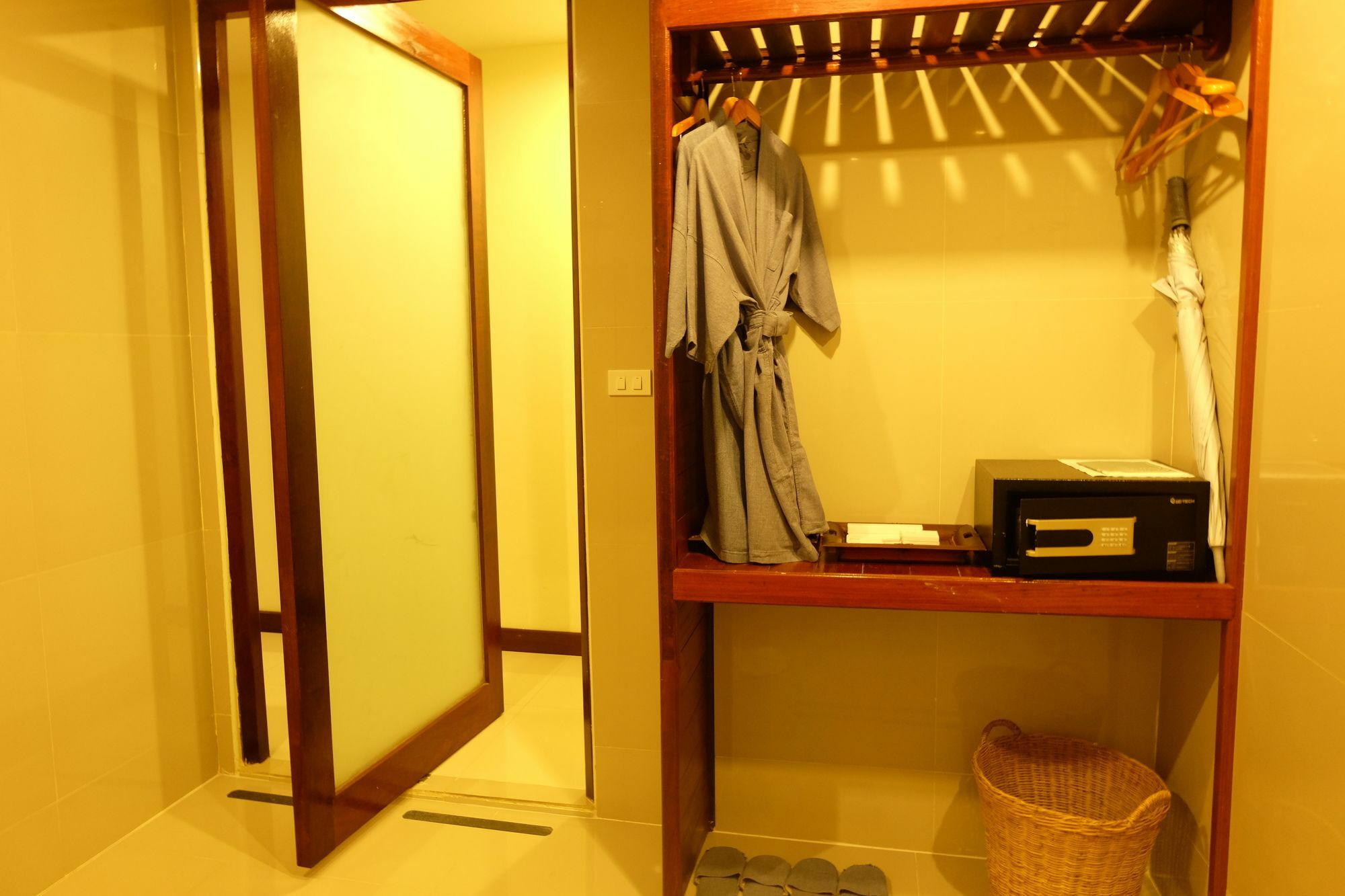T-villa Phuket Nai Yang Suwannaphum