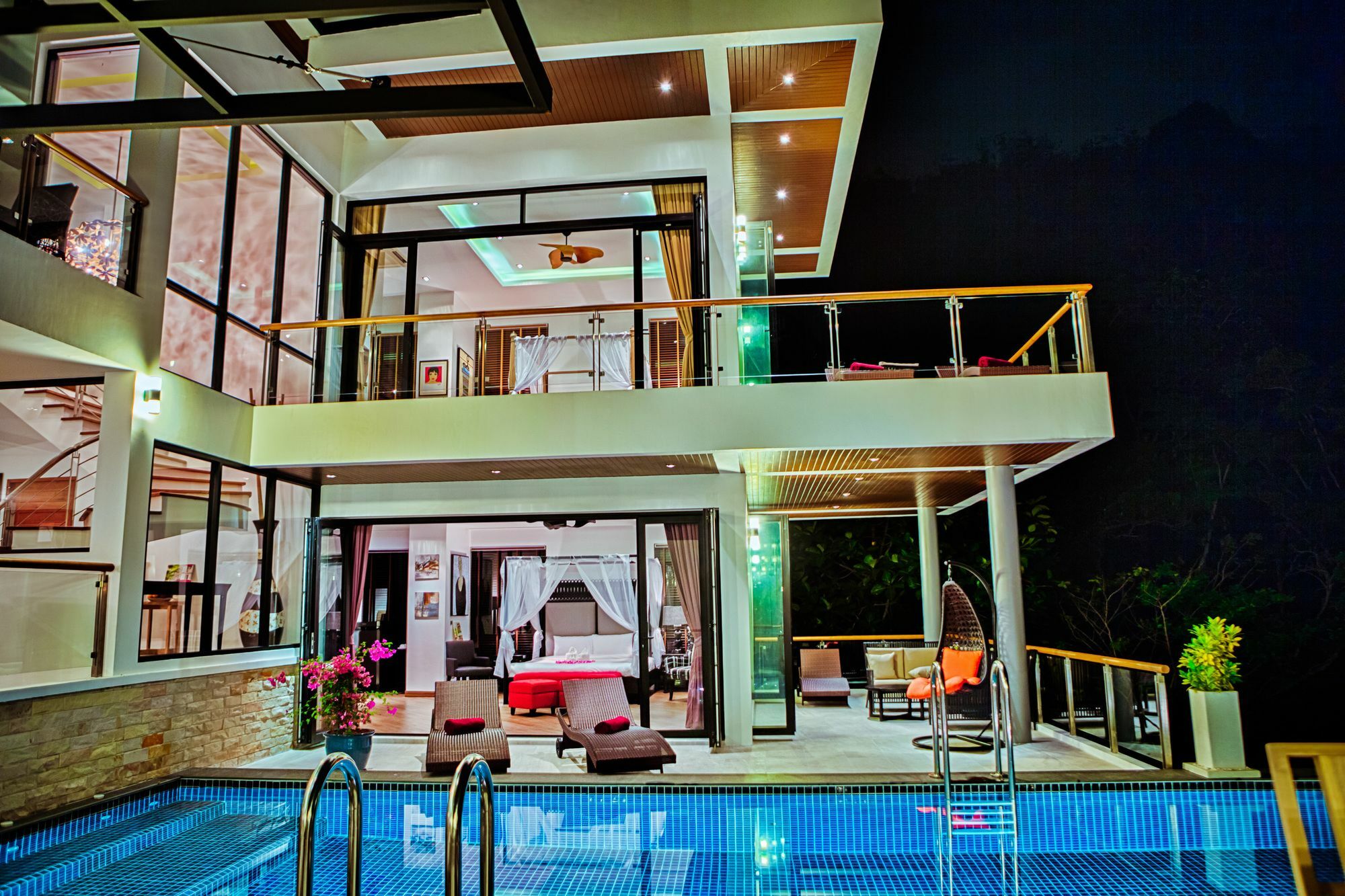 Fully Serviced Grand Luxury Time Phuket Villa *
