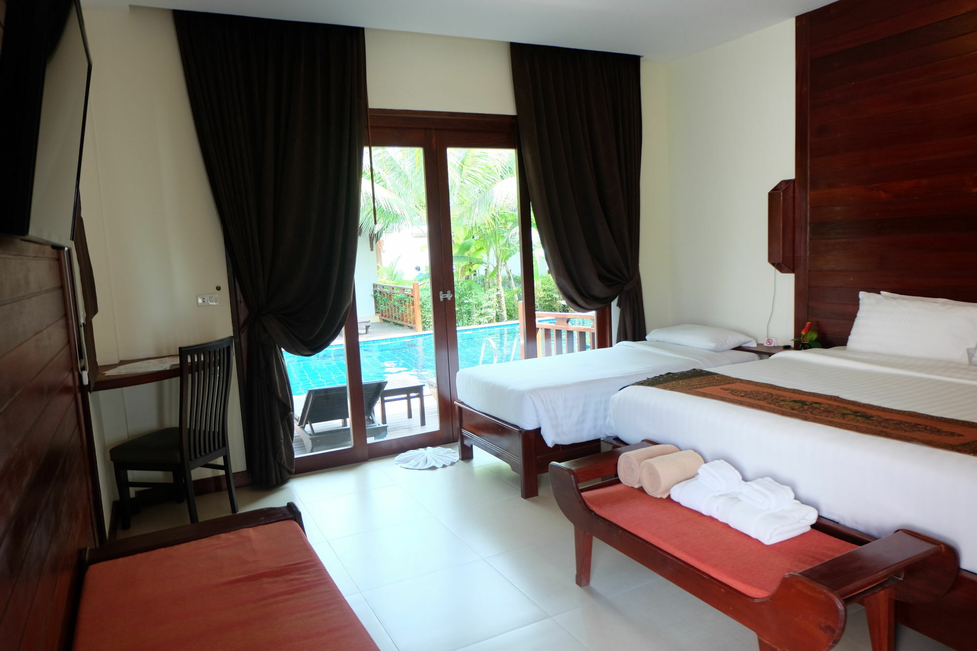 T-villa Phuket Nai Yang Apartment
