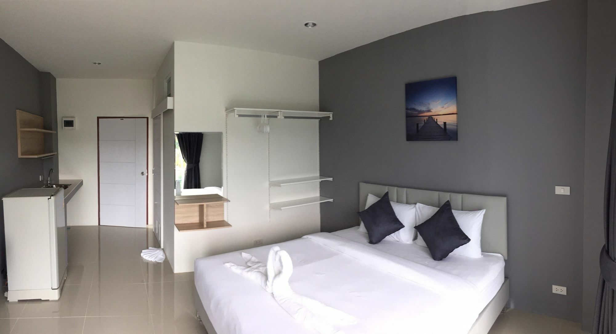 Big Buddha Hillside 3*