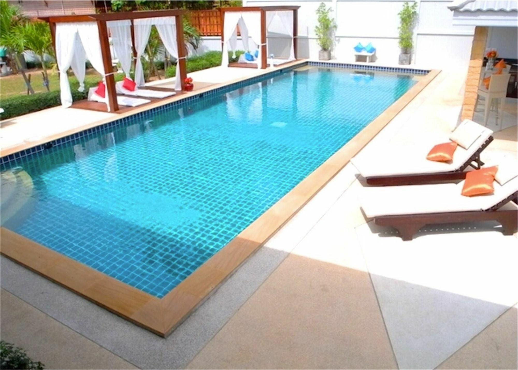 Leaf 3 2 Bedrooms Vila *