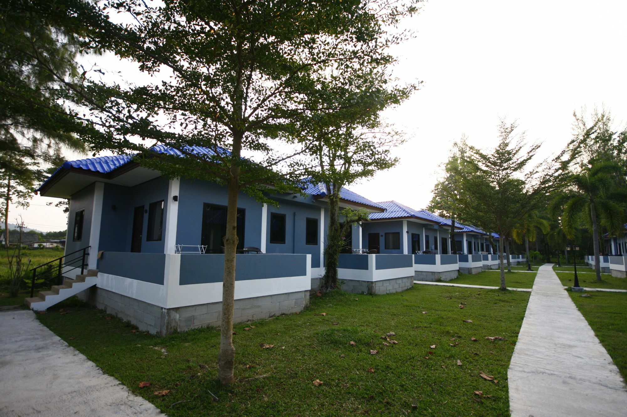 Capital O75345 Praewa Naiyang Phuket Hotel 4*