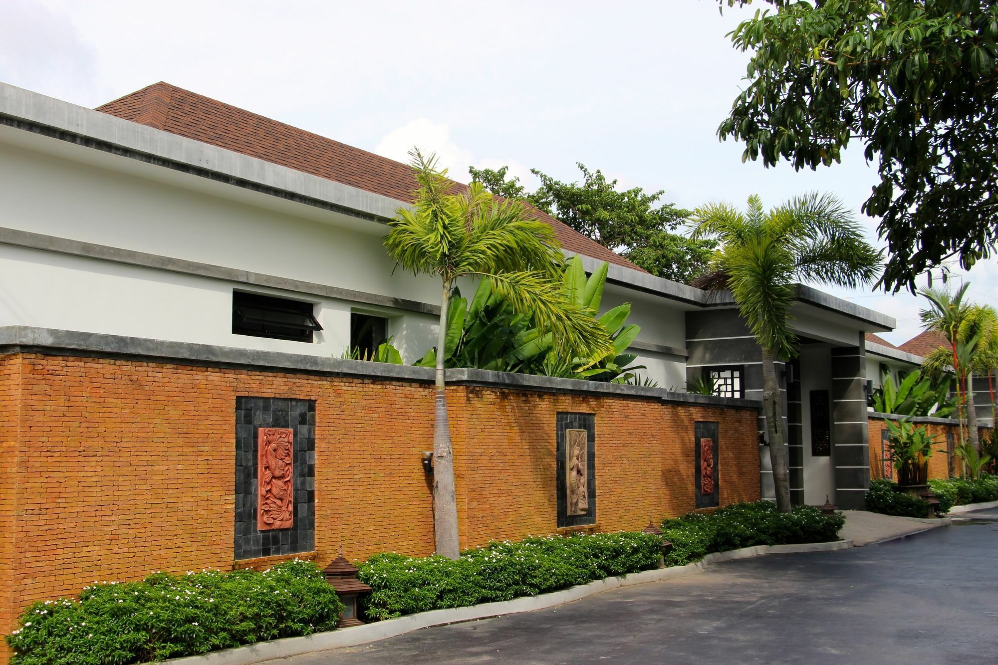 Hotel Siamaya Thalang