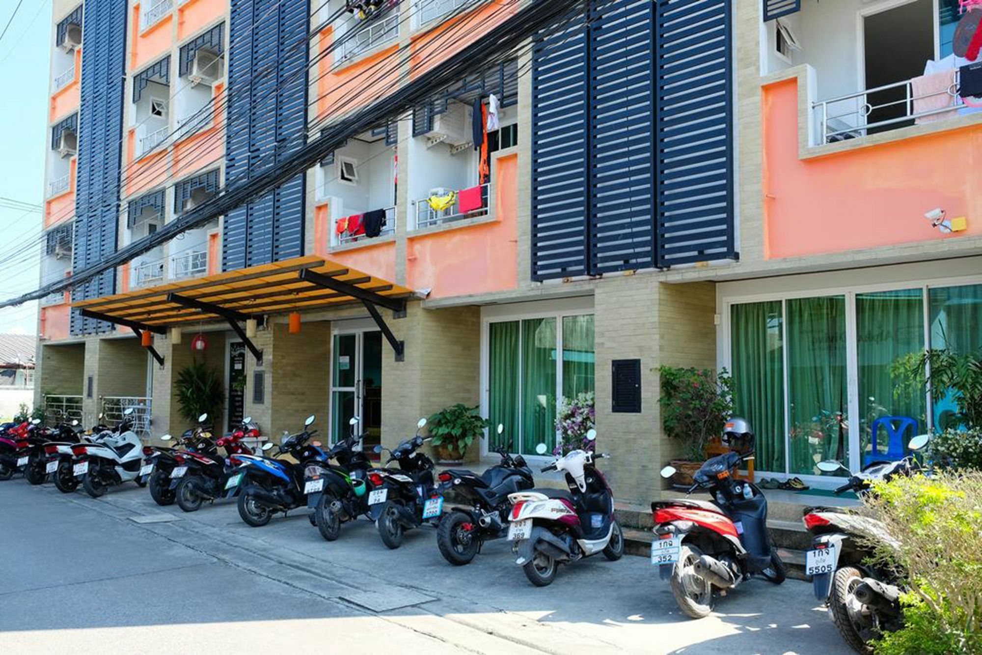 Raya Place Pangsapuri *