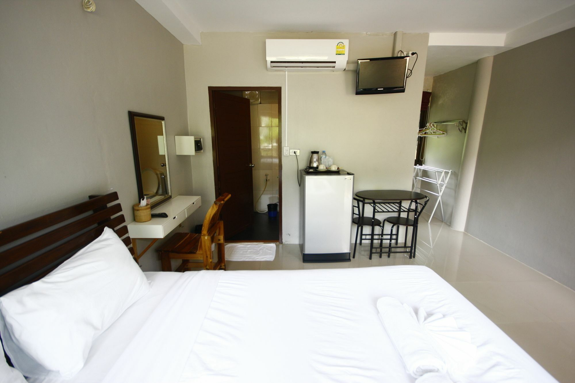 Rimlay Resort Nai Yang
