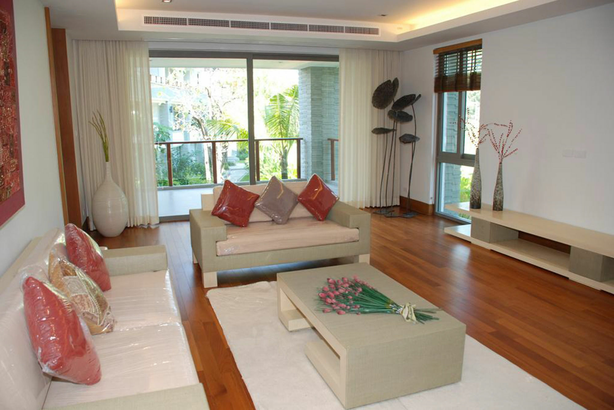 The Pearl Of Naithon Nai Yang