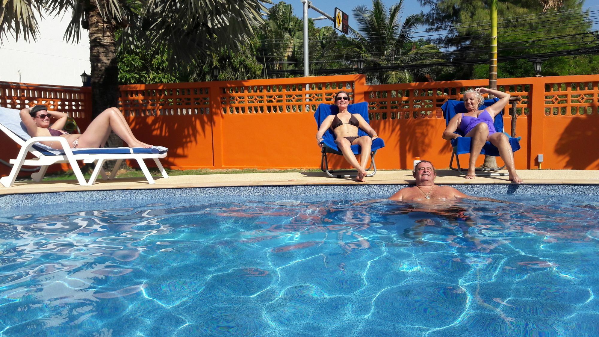 Deluxe Avec Services Hoteliers - Adults Only 3* Rawai