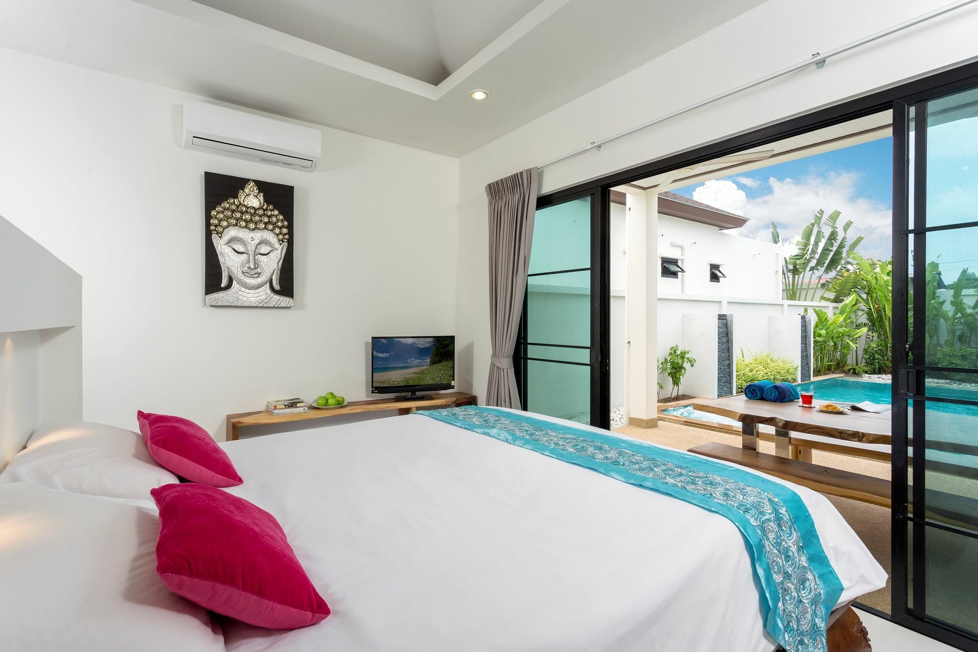 Villa Thai-themed 3br Boutique By Intira Rawai