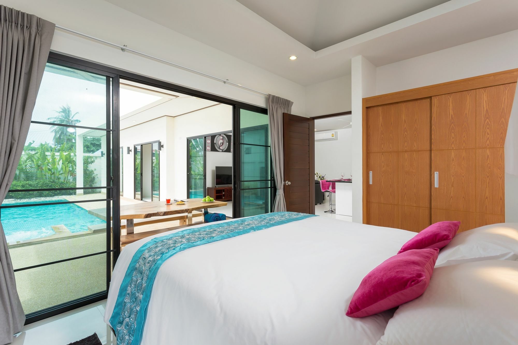 Villa Thai-themed 3br Boutique By Intira Rawai