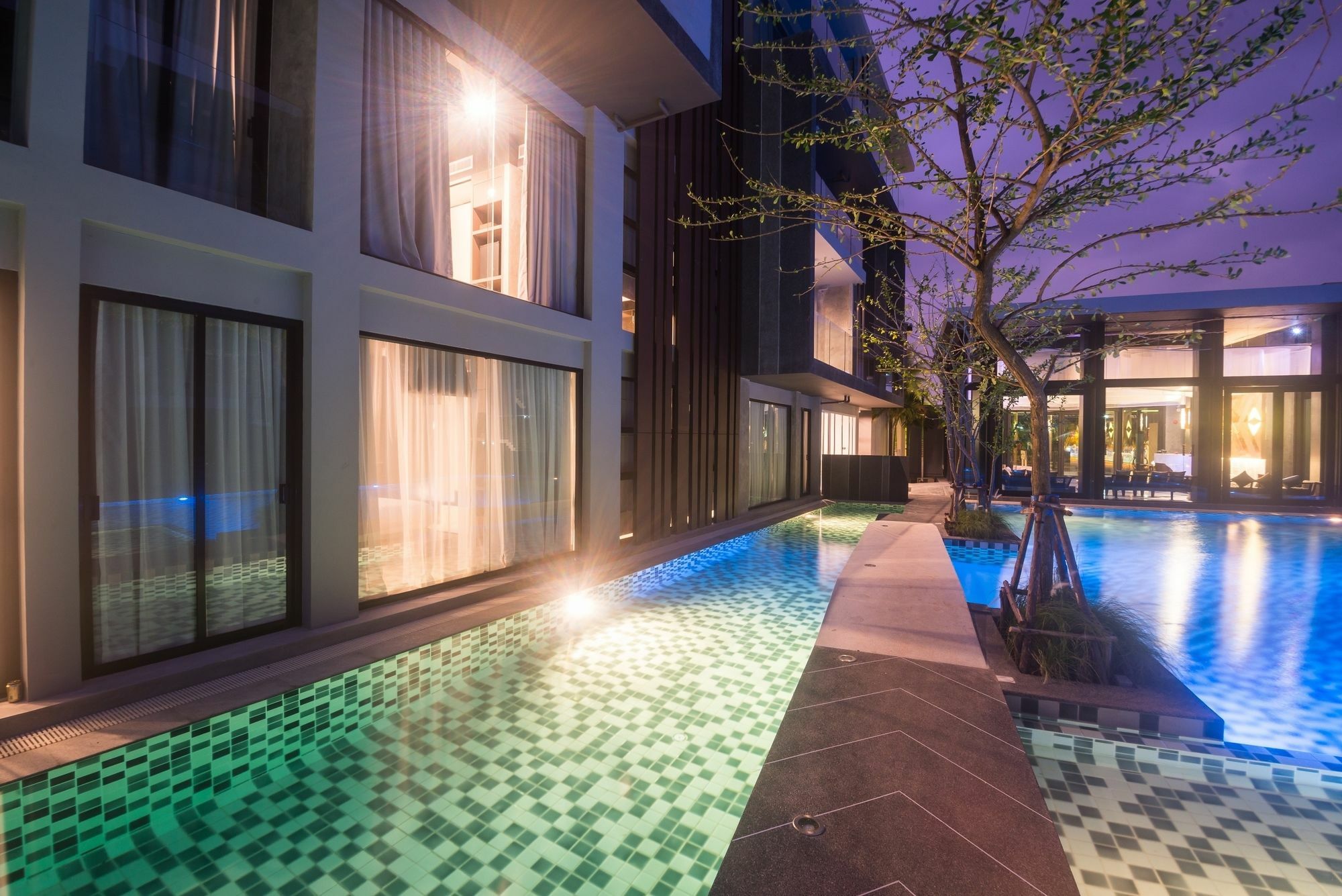Maya Phuket Airport Hotel-naiyang 4*