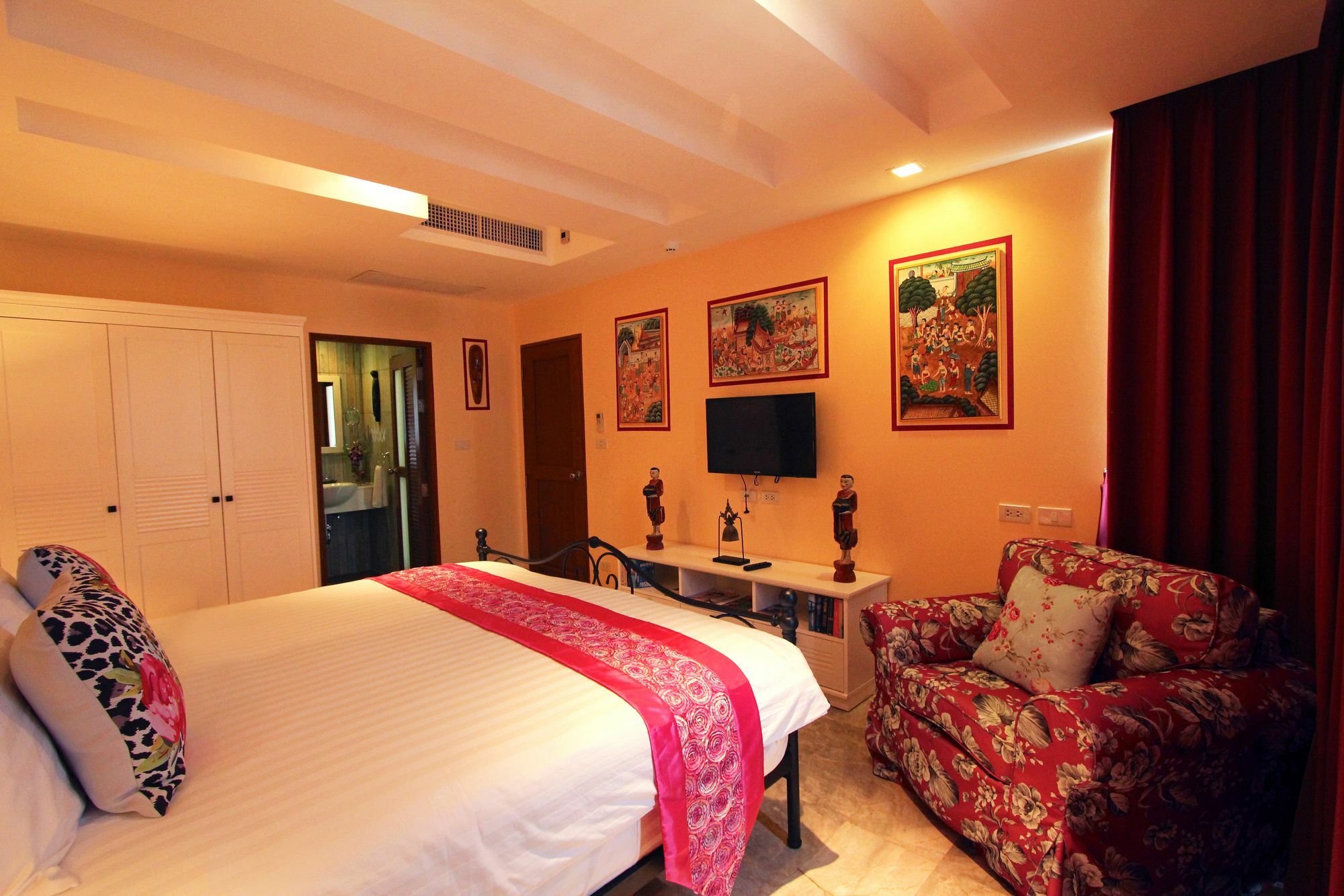 Apartment Almali *