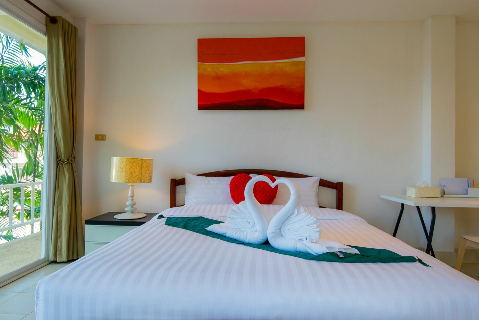 Tananza Pool Nern Khao Phuket