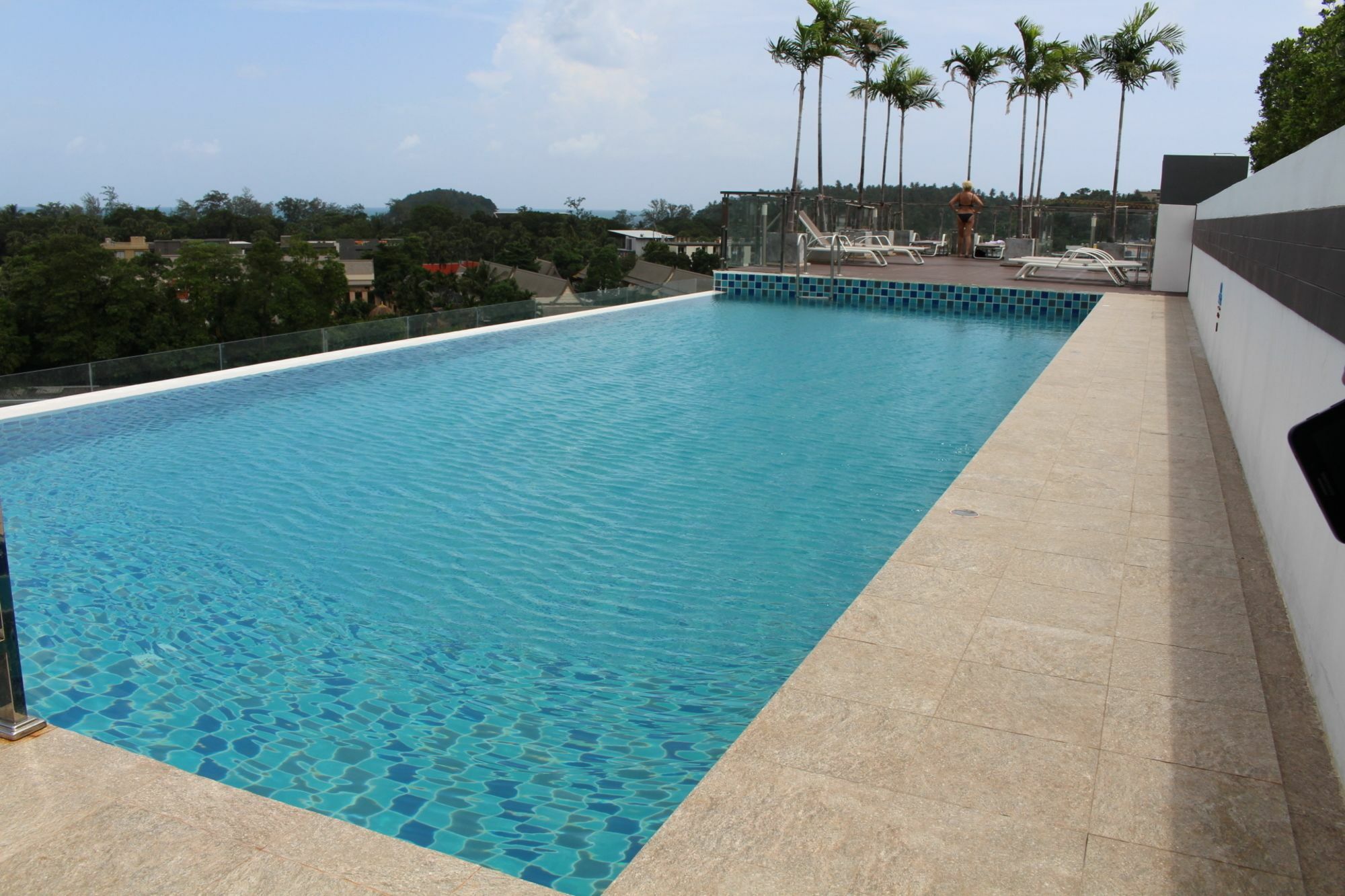Ozone Condotel 719 3* Kata Beach (Phuket)