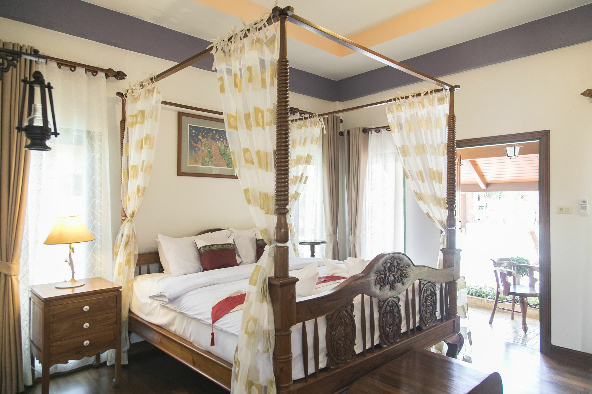 West Key Hotel