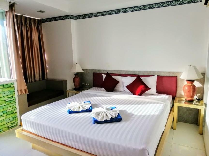 Inn 555 Kamala Beach