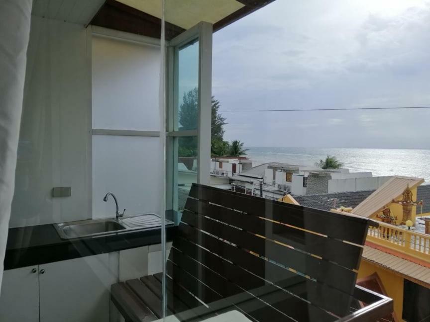 Inn 555 Kamala Beach