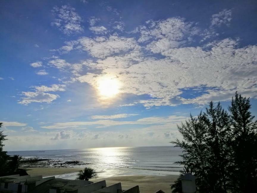 555 Inn Kamala Beach