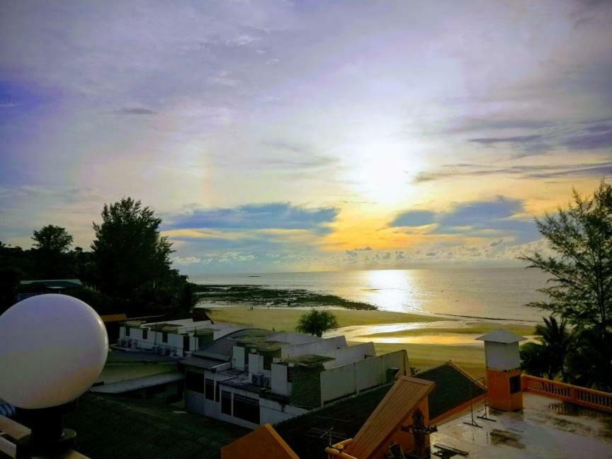 555 Kamala Beach