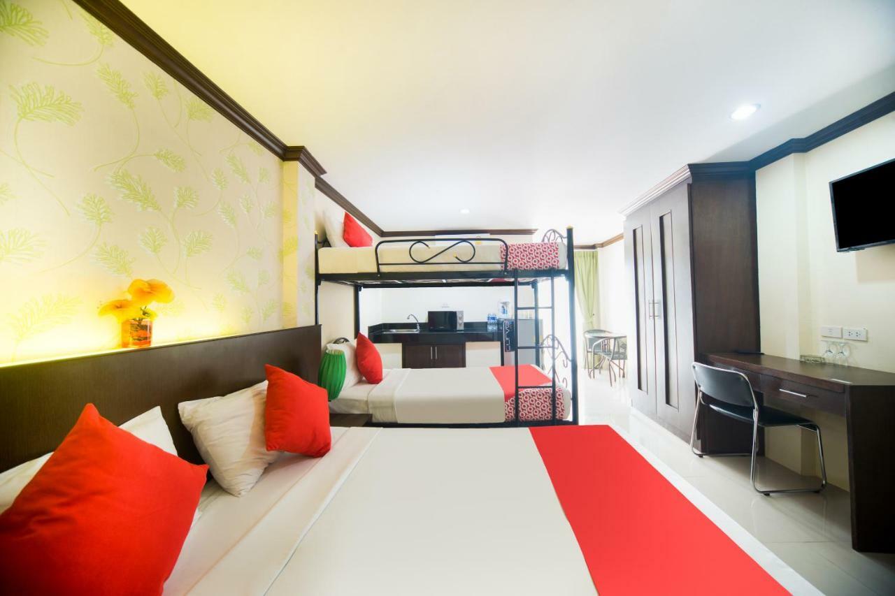 Hotel Oyo 232 Hometel 3*