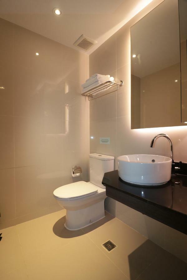 Hotel Oyo 232 Hometel Patong