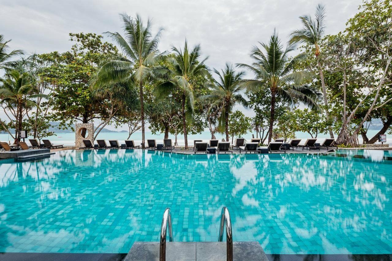 Impiana Beachfront Patong, Phuket Resort Patong