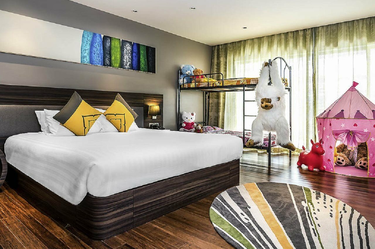 Hotel Phuket By Ihg Karon