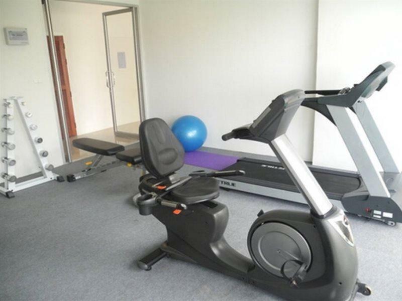 Service Apartment Karon
