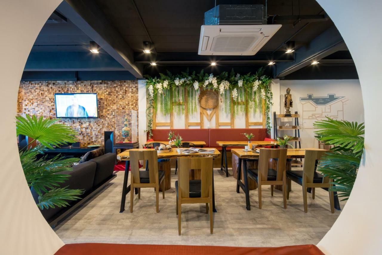 Hanuman Vip - Sha Hostel