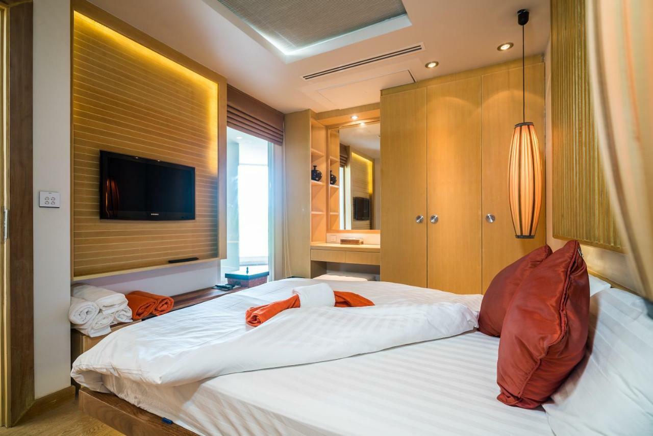 Bangtao Front By Lofty Ban Lum Fuang