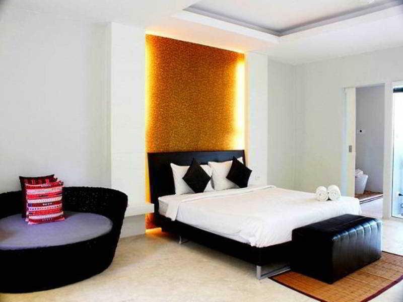 Surintra Boutique