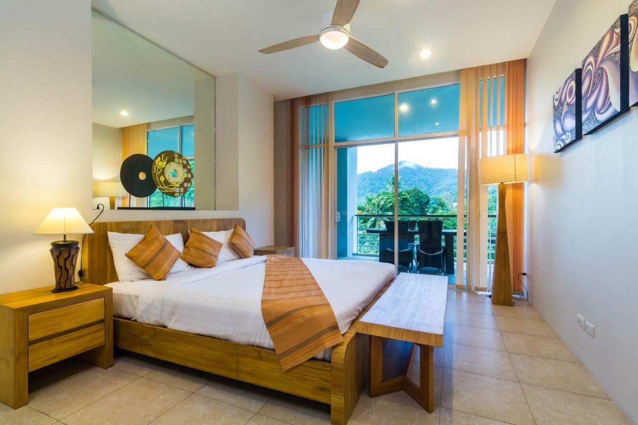 The Palm At Veloche Group By Lofty Karon