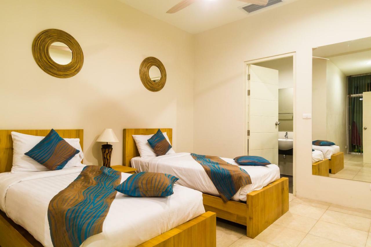 The Palm At Veloche Group By Lofty