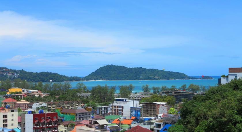 Emerald Terrace Apartment