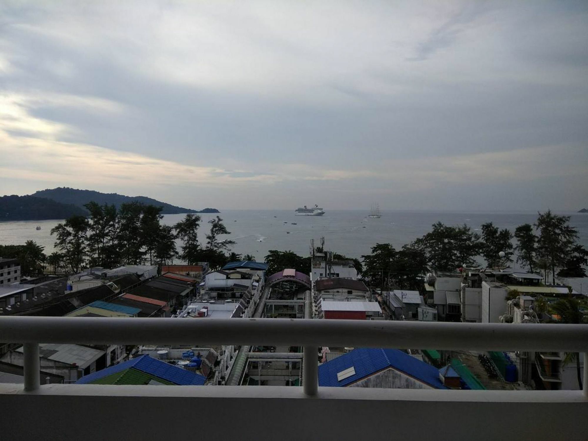 Tower By United 21 Thailand Apartment *