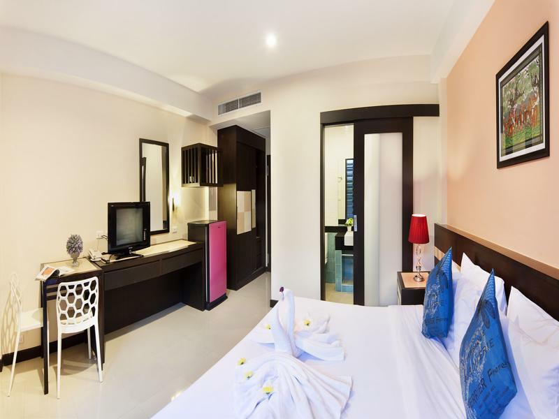Oyo 358 Rattana Hotel