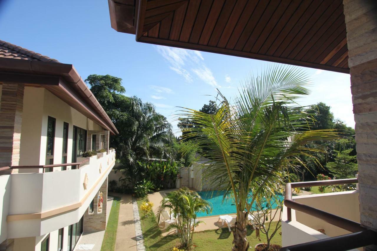 Babylon Pool Nai Harn