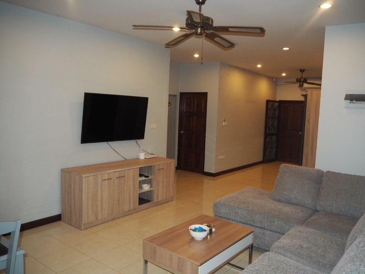 Beautiful 3 Bedroom Garden