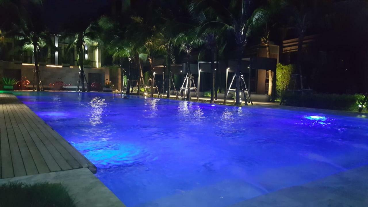Luxury King Bed With Pool View And Sauna Apartamento *