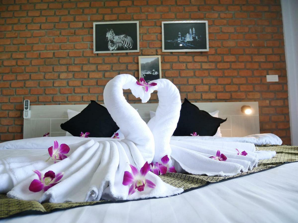 Bests Village & - Bay Phuket Apartment Chalong