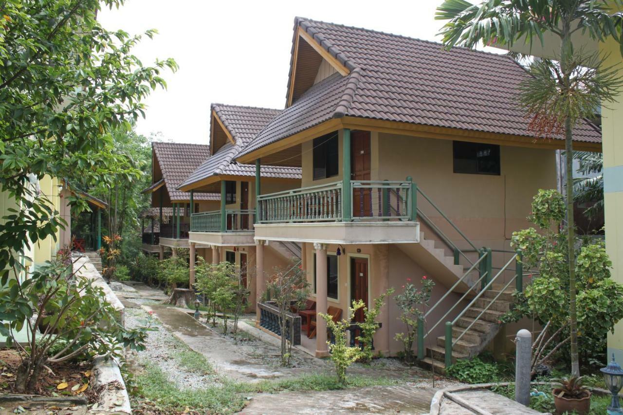 Merit Hill Bungalows Guest house Phuket