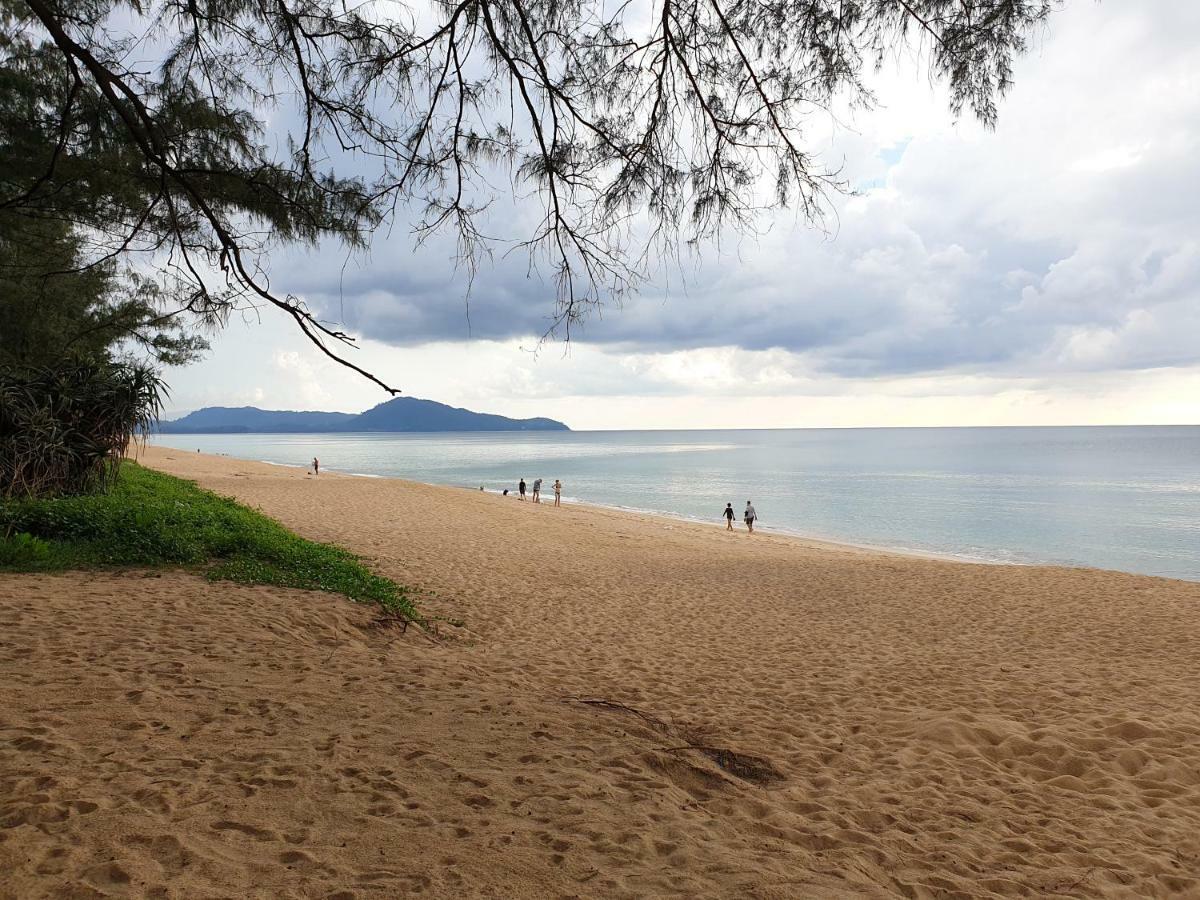 Baan * Mai Khao