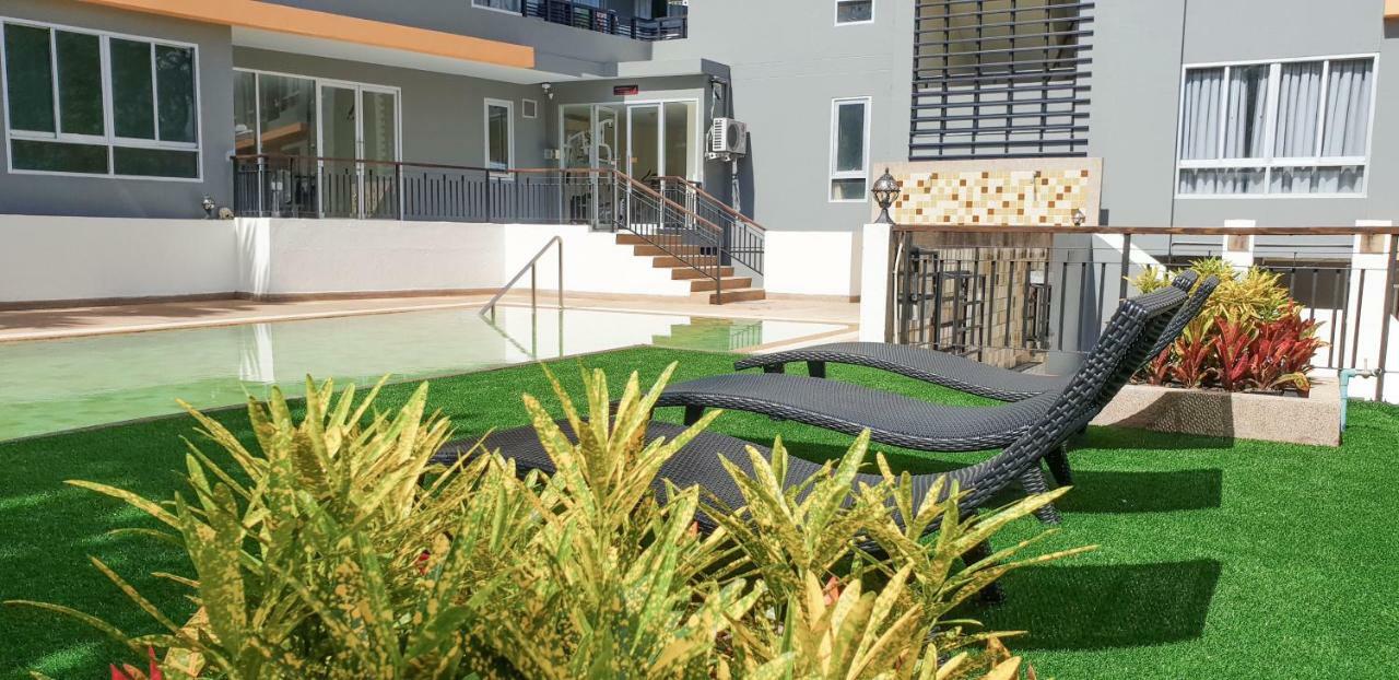 The Clover Apartment, Phuket Chalong