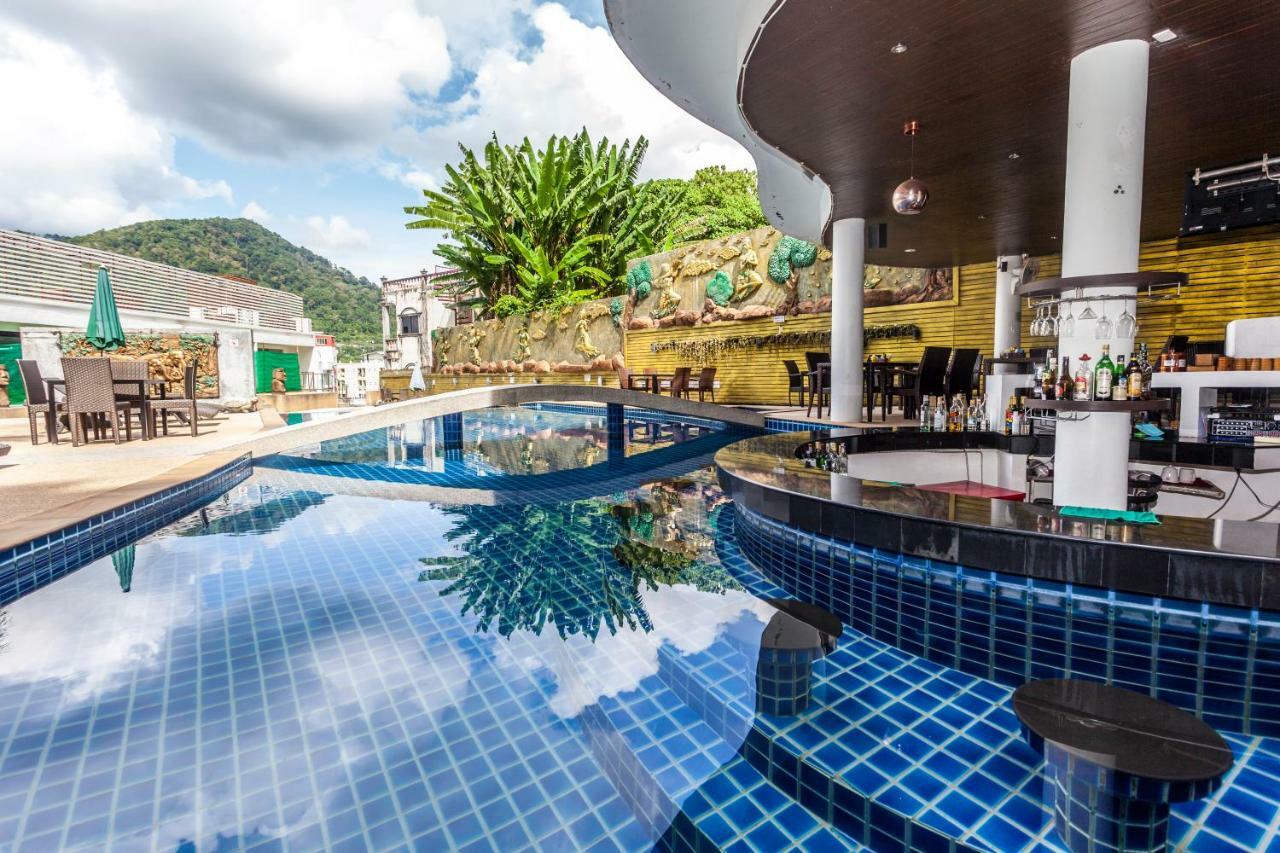 Wazza's Apartment, Smart Tv And Fast Wi-fi * Patong