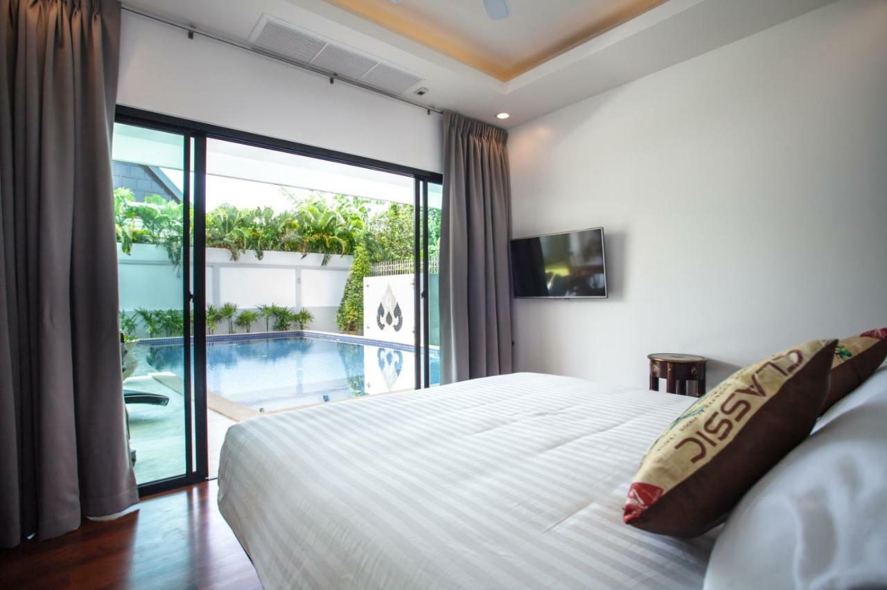 Spacious 4 Bedrooms Private Pool In Phuket