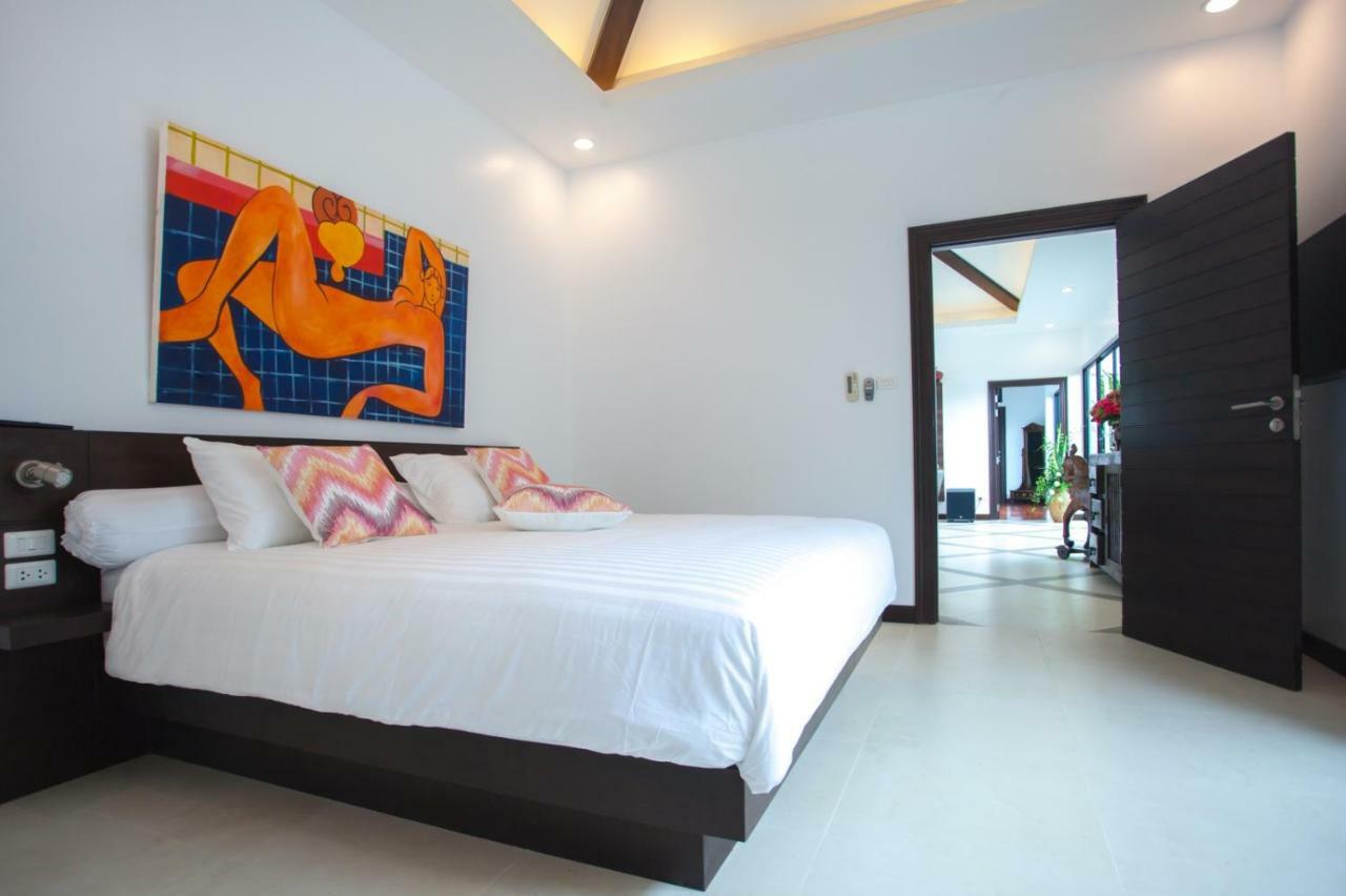 Villa Spacious 4 Bedrooms Private Pool In Phuket *